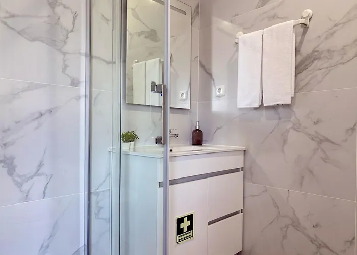 Aurora Abode Apartment *