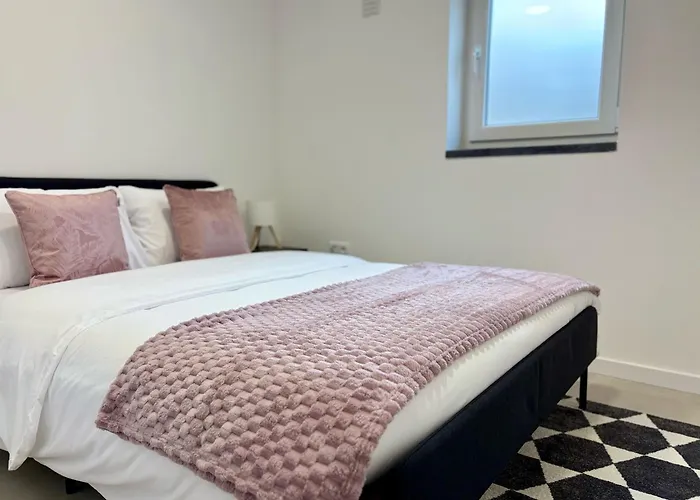 Apartment Aurora Abode Caldas Da Rainha